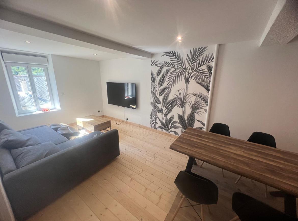 Charmant Grand Appartement Serdinya Экстерьер фото